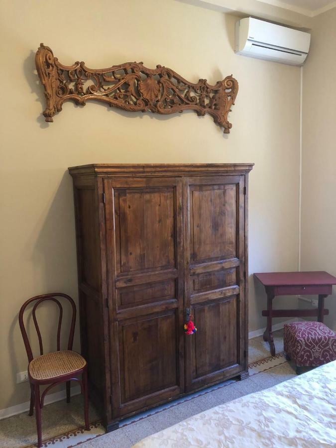 Al Teatro Biondo Guest House Palermo Exteriör bild