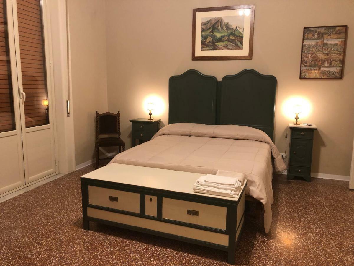 Al Teatro Biondo Guest House Palermo Exteriör bild